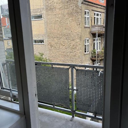 Centralt Lejlighed I Aalborg C - Budolfi Экстерьер фото