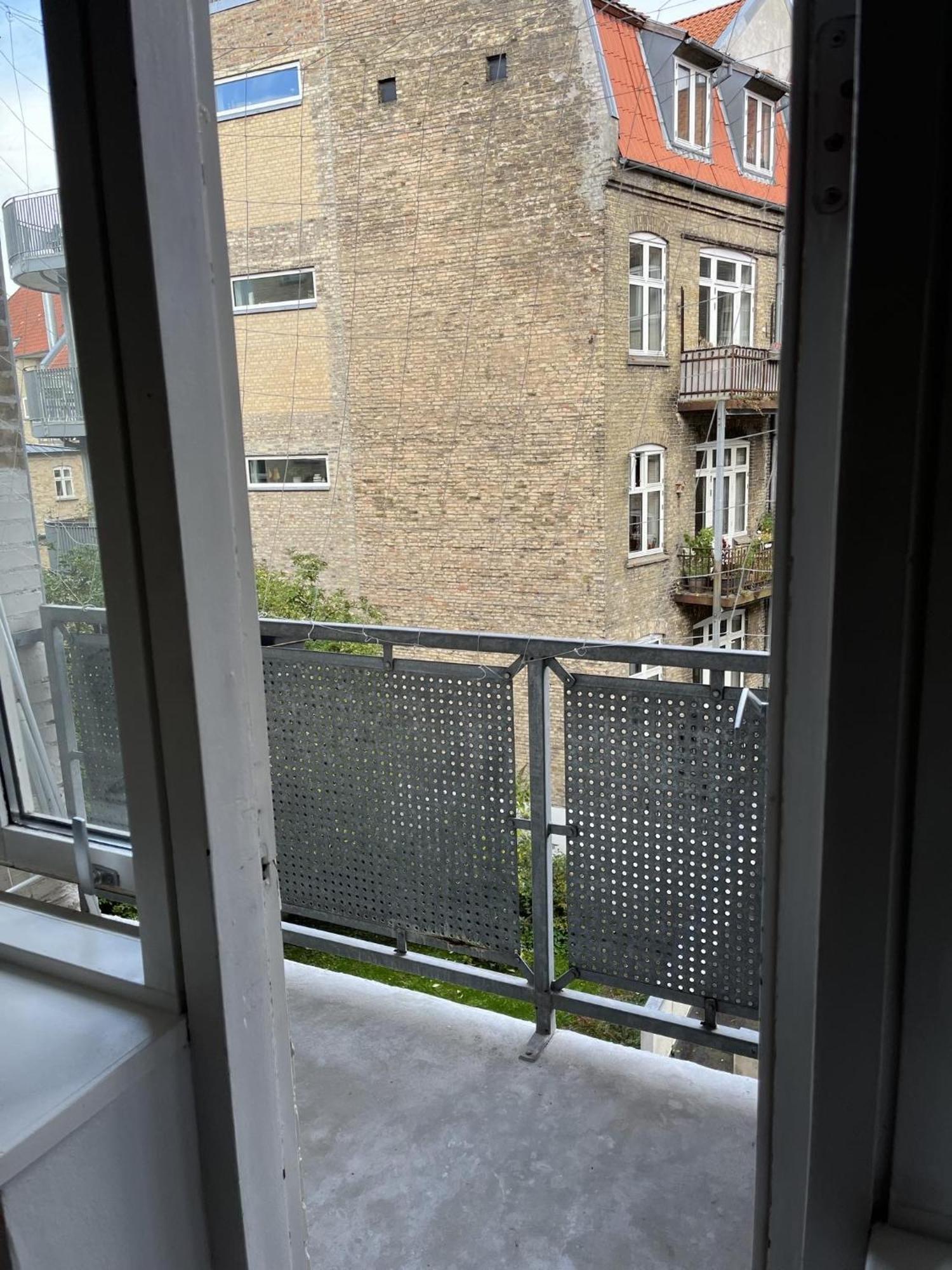 Centralt Lejlighed I Aalborg C - Budolfi Экстерьер фото